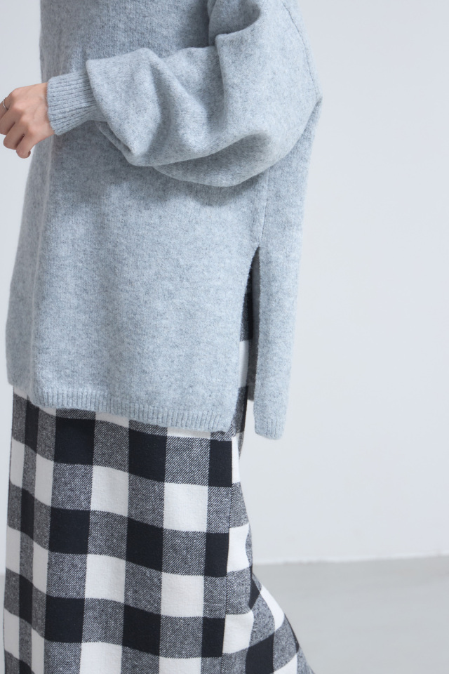 【LIZLISA】チェック柄オフショルチュニック 起毛 LIZ LISA Official Online Store Girly Fashion｜ Tokyo Kawaii Life