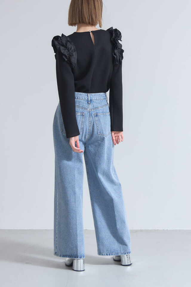 みや。です ショルダーフリルプルオーバー