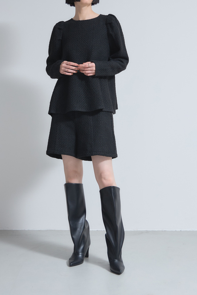 ショルダータックツイードブラウス