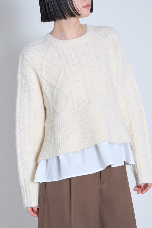 裾ペプラムドッキングケーブルニット