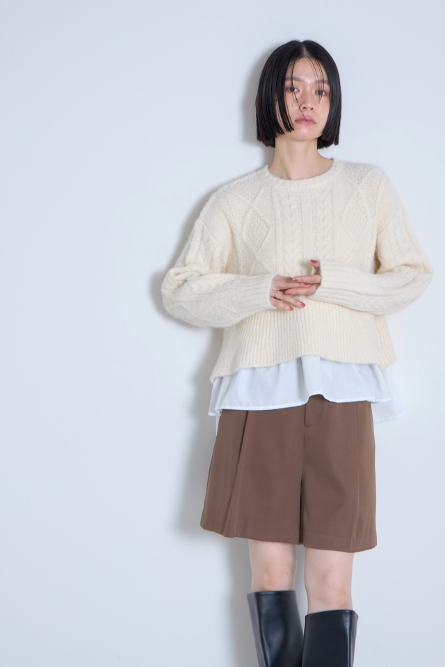 裾ペプラムドッキングケーブルニット