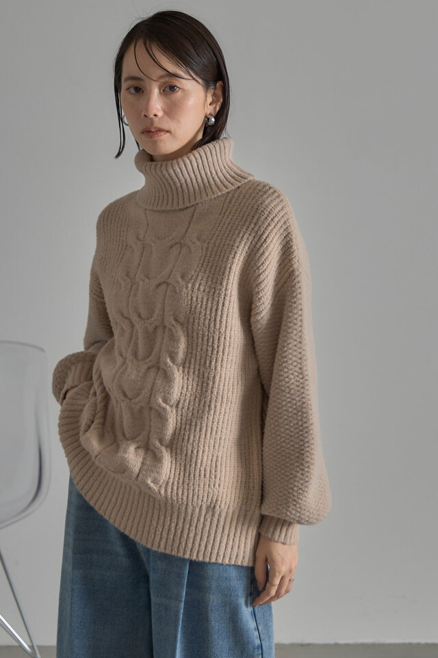 バックリボンケーブルニットプルオーバー