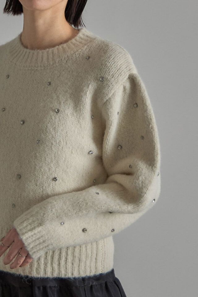 ひいもす ランダムビジュー起毛ニットプルオーバー