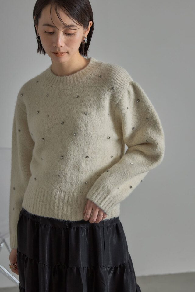 ひいもす ランダムビジュー起毛ニットプルオーバー