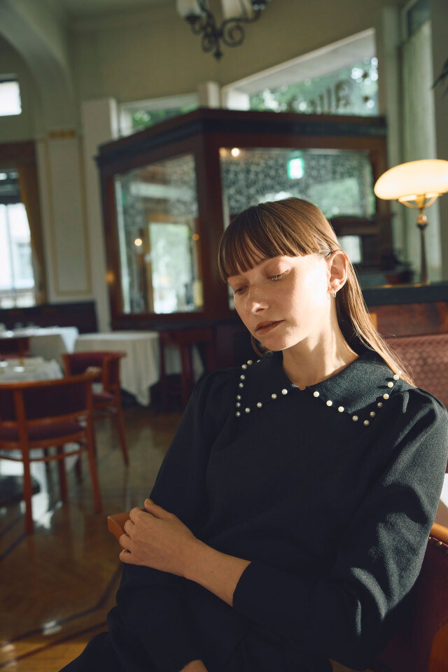 衿パールニットポロプルオーバー