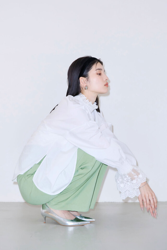TK出品 ウエストタックフリルストレートパンツ