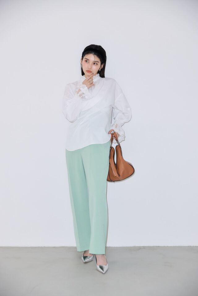 TK出品 ウエストタックフリルストレートパンツ