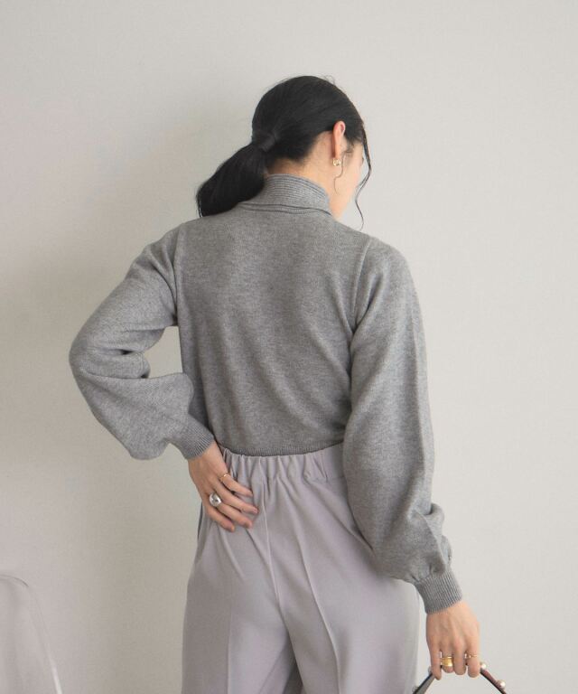 オフィシャルサイト限定】リボンタイニット