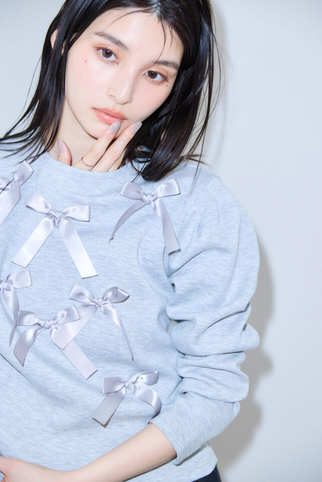 林田岬優さん着用】リボンボンディングプルオーバー