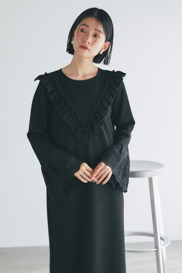 袖口レースボンディングワンピース