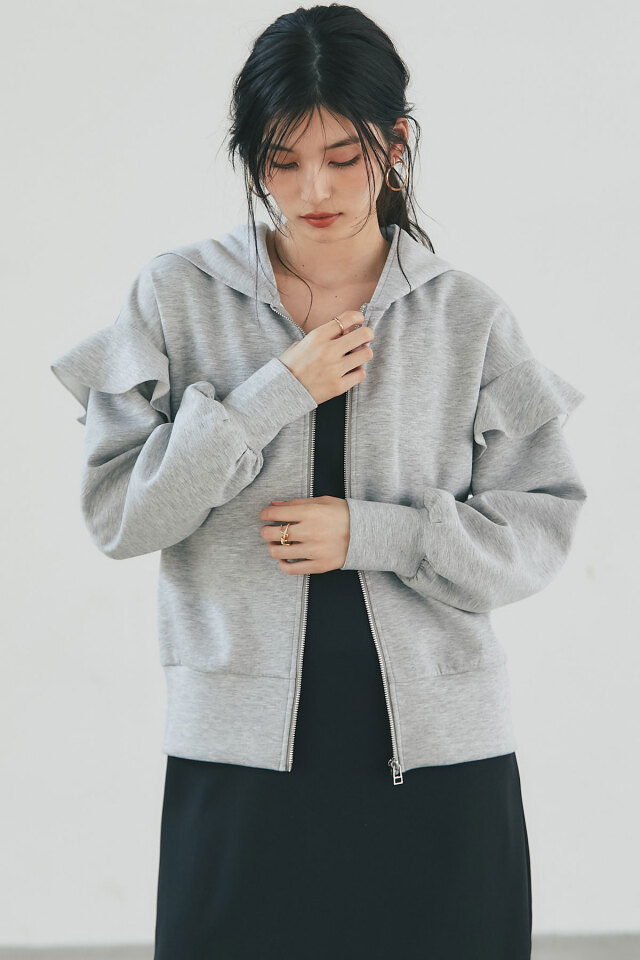 ボンディングフリルパーカー