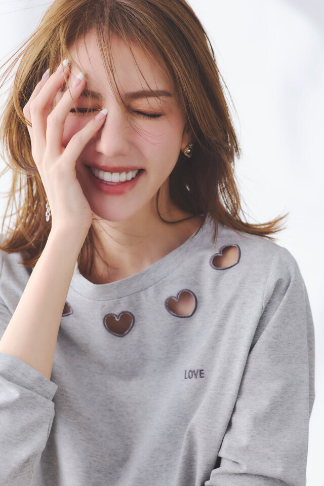 【9/6 SALE再値下げ！】【美香さんコラボ】ハートカットロングTシャツ＊SALE品につき返品/交換/注文確定後の変更キャンセル不可＊