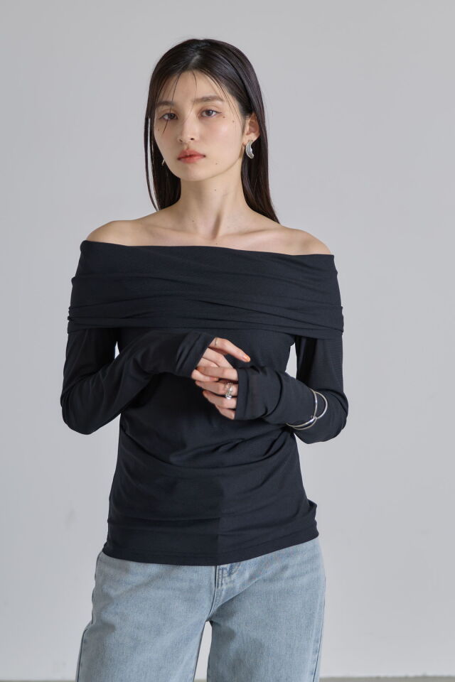 チュールオフショルプルオーバー