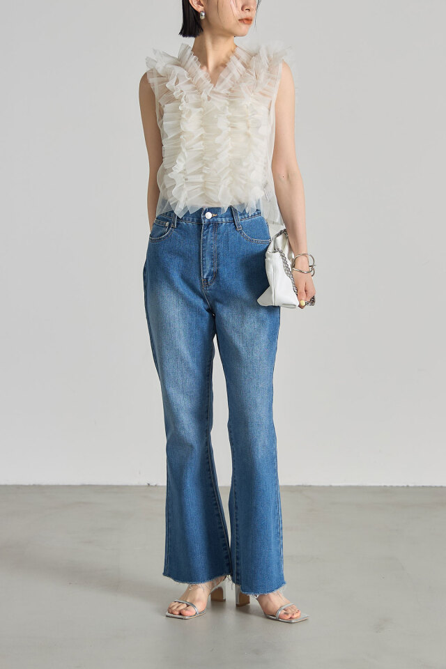 hinari セミフレアデニムパンツ セミフレアデニムパンツ（裾カット可能）（デニムパンツ