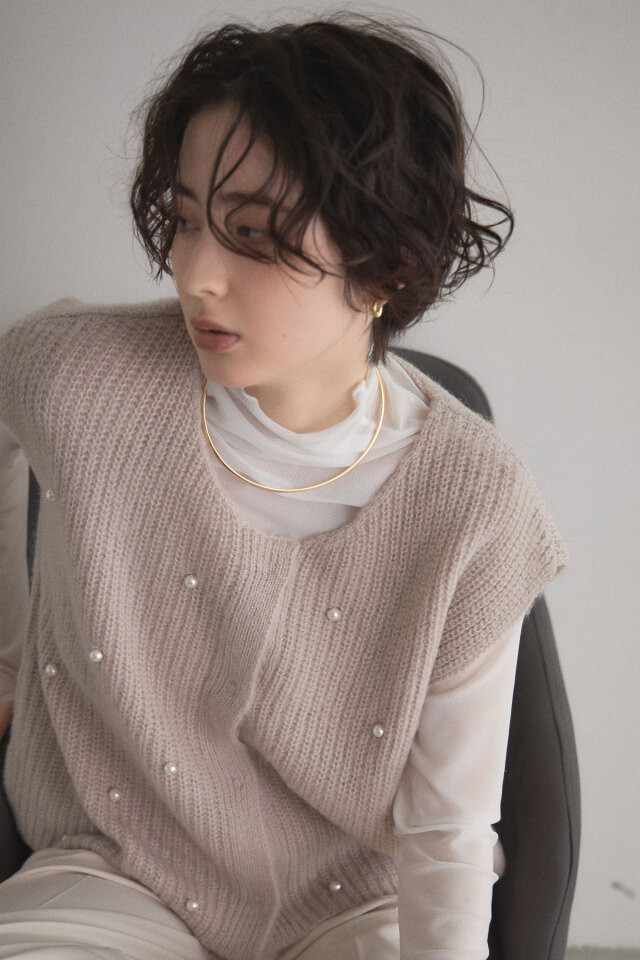 ケーブルニット