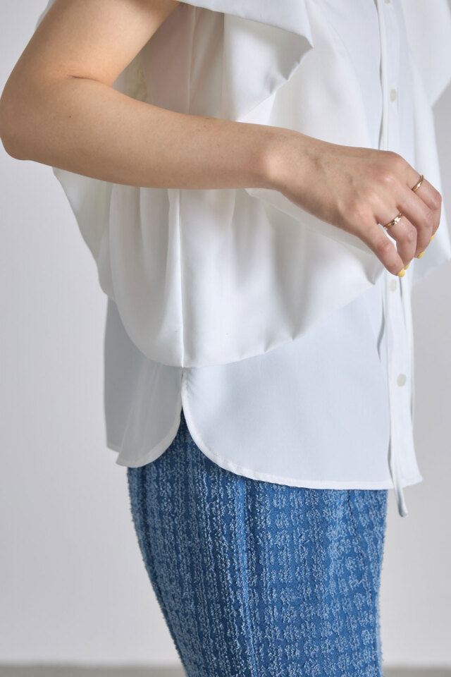 ボリュームスリーブリボンブラウス