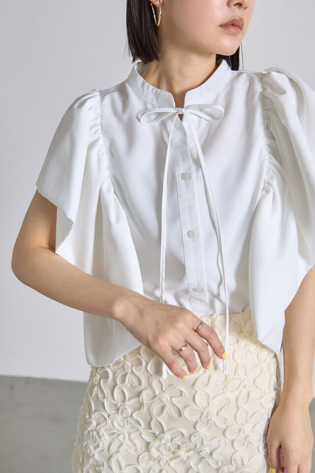 ボリュームスリーブリボンブラウス