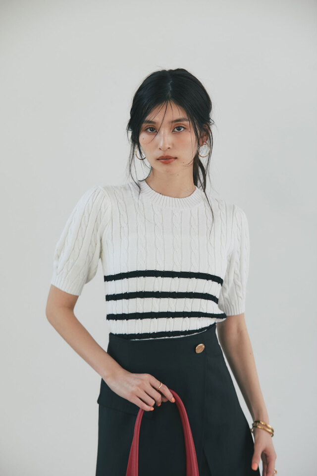 パフスリーブ5分袖ケーブルニットトップス