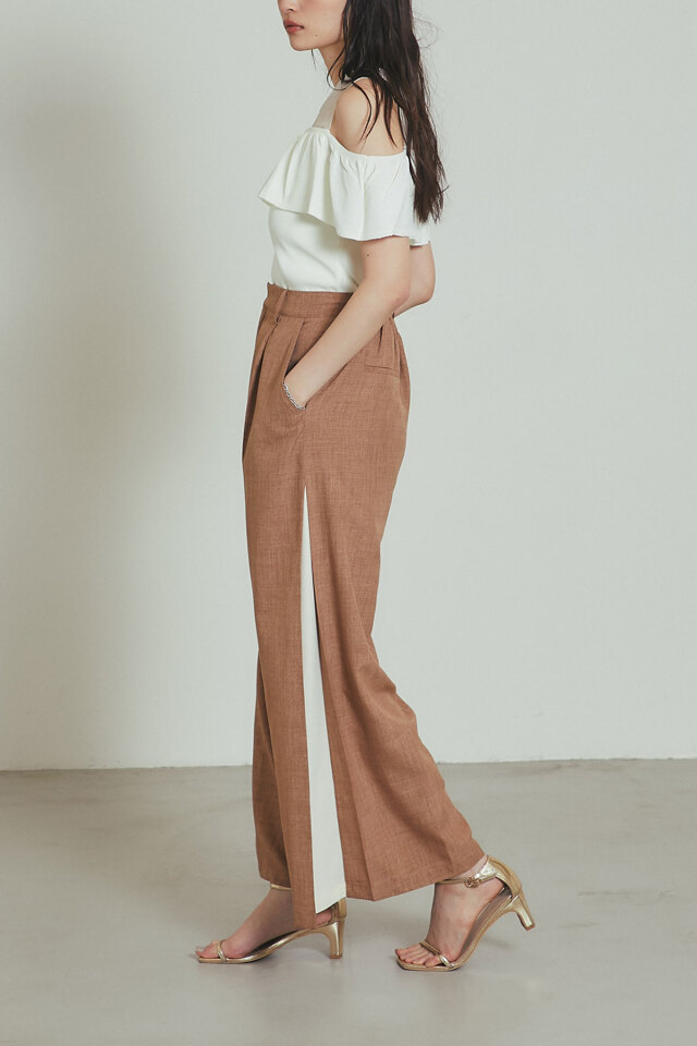 シアー切替フリルニット