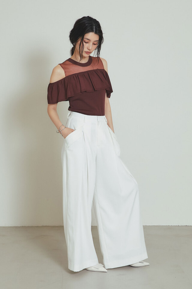 シアー切替フリルニット