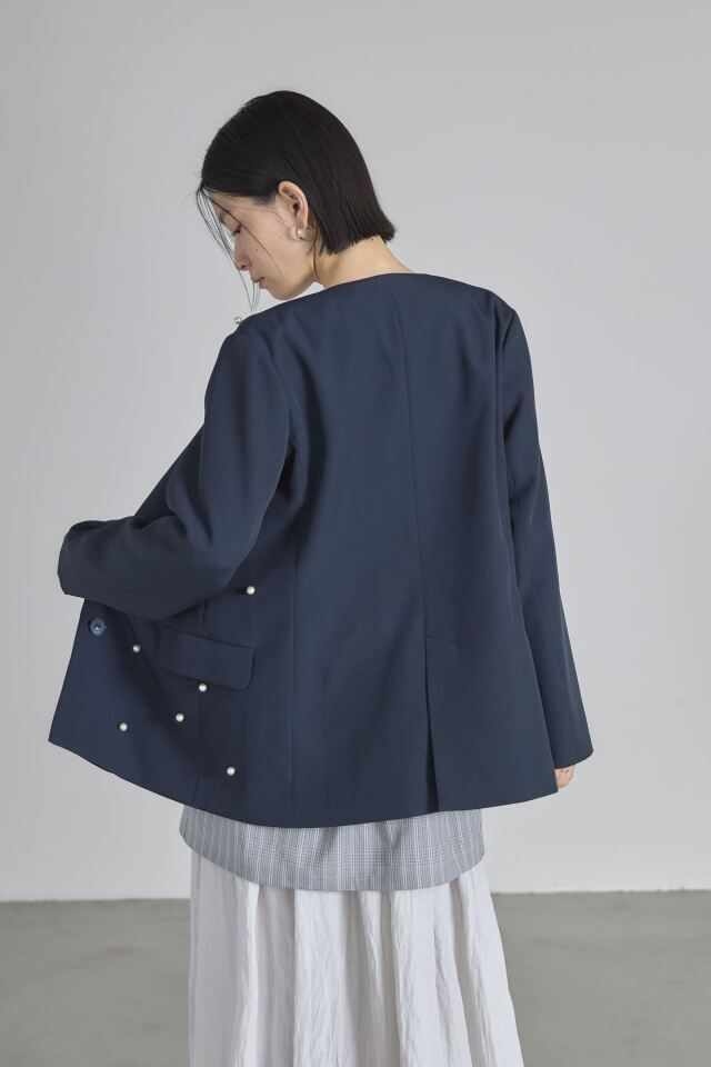 ノーカラーのエメラルとグリーンジャケット ブークレーノーカラージャケット|allureville OFFICIAL SITE