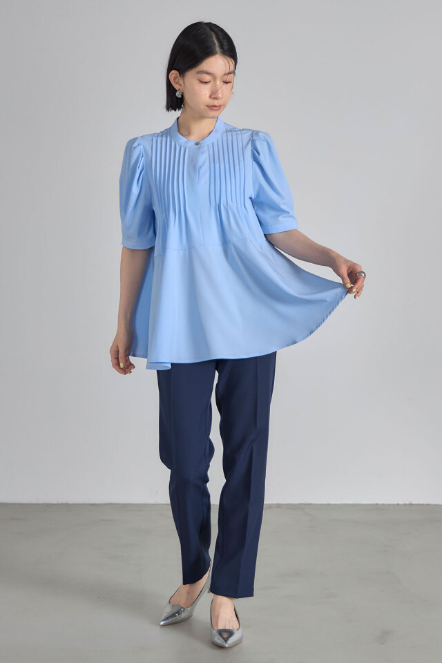 ピンタック裾フレアブラウス※一部店舗のみ入荷