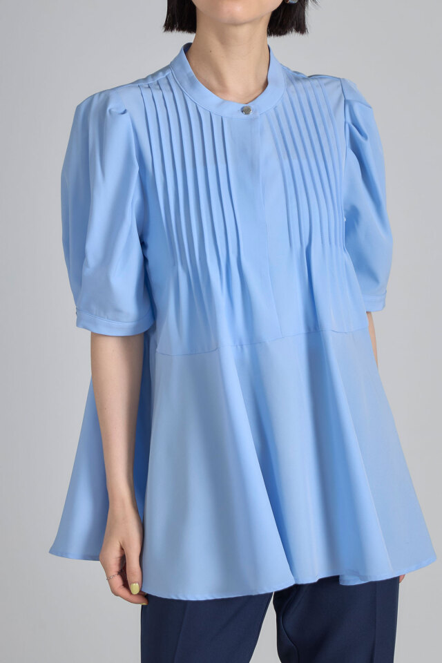 ピンタック裾フレアブラウス※一部店舗のみ入荷