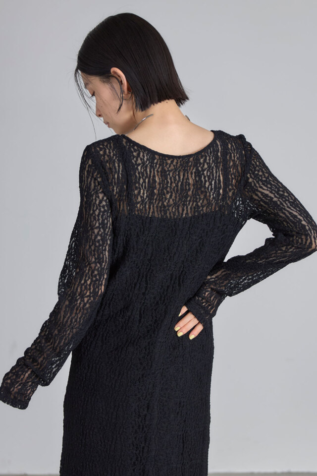 ボートネックレースワンピース