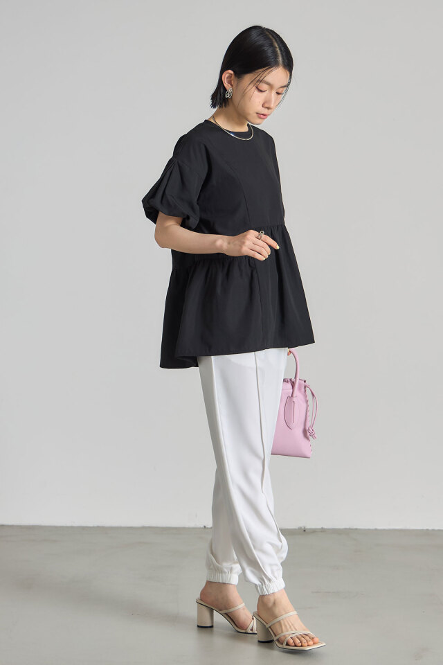 松木育未さん着用】ボリュームブラウス