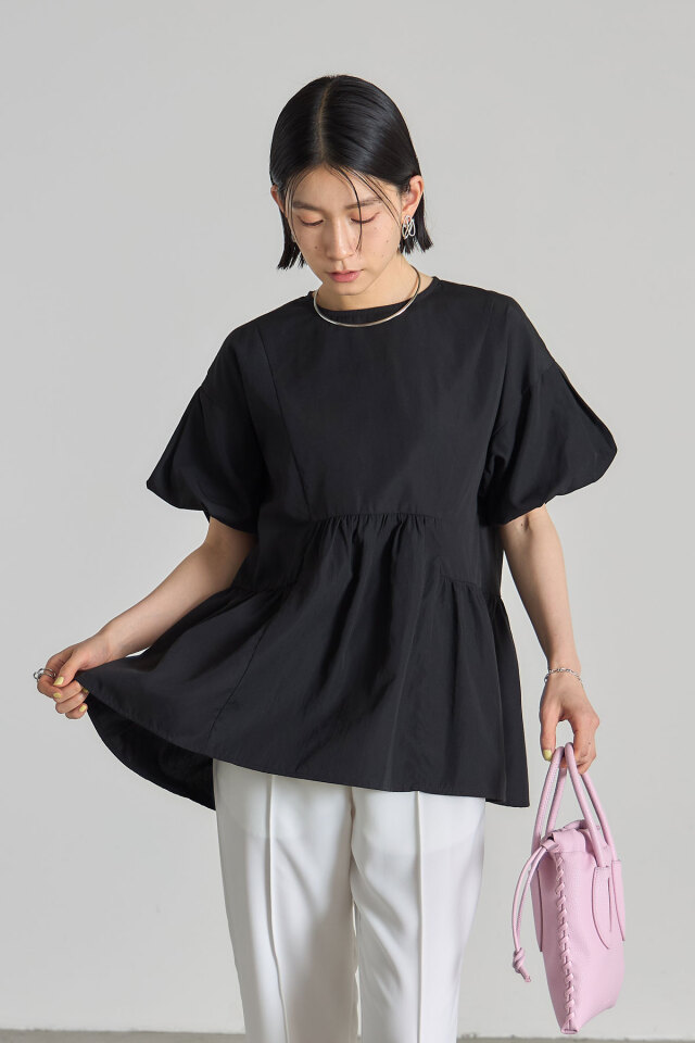 松木育未さん着用】ボリュームブラウス