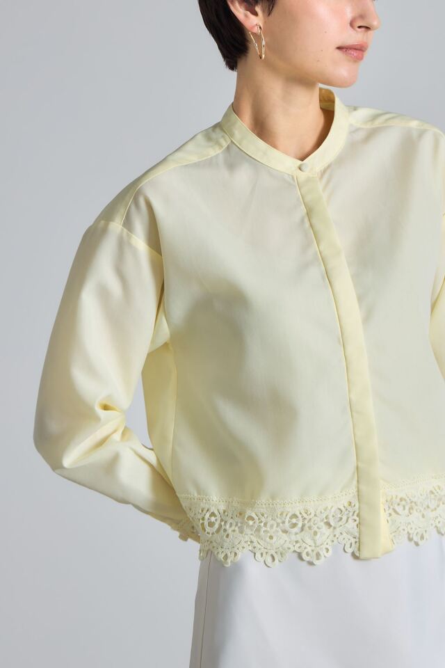 裾レースブラウス