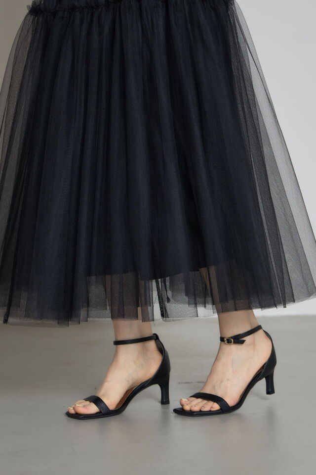 林田岬優さん着用】チュールティアードスカート