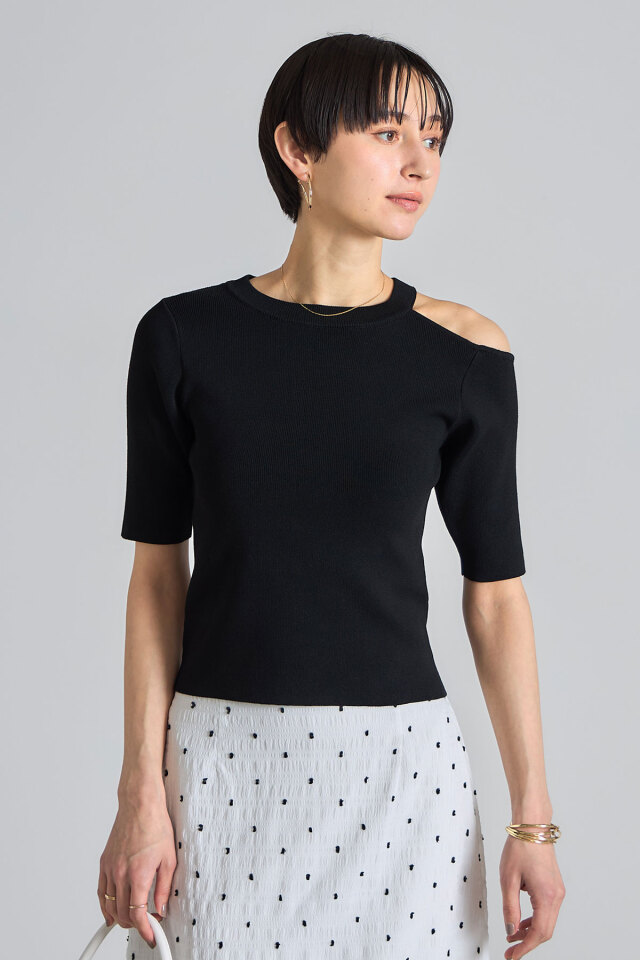 ソトネノキワミ　Ｌ ワンショルニットプルオーバー