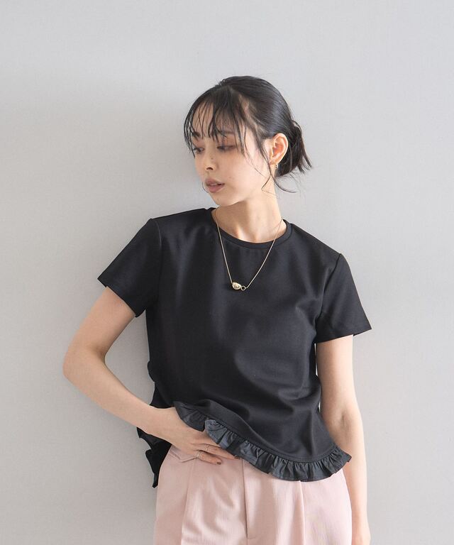 アルファクリムゾンカズ ラウンドヘムフリルTシャツ