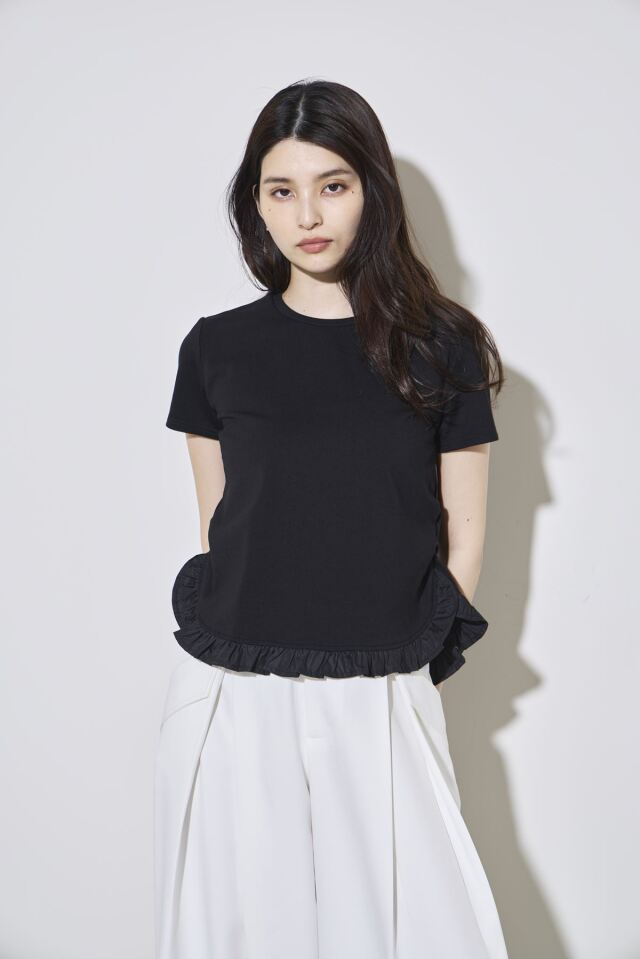 ラウンドヘムフリルTシャツ