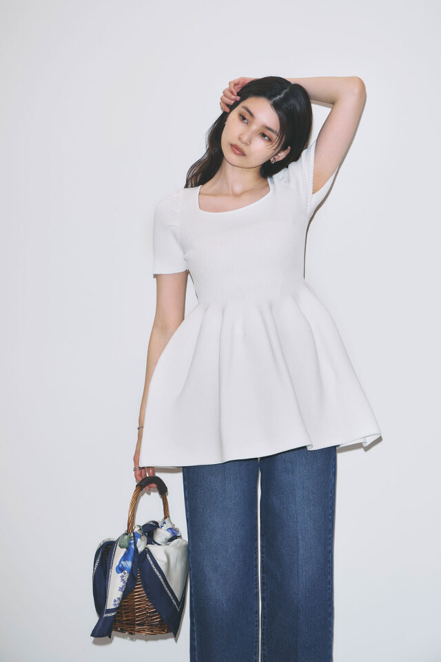 スクエアネックニットチュニック