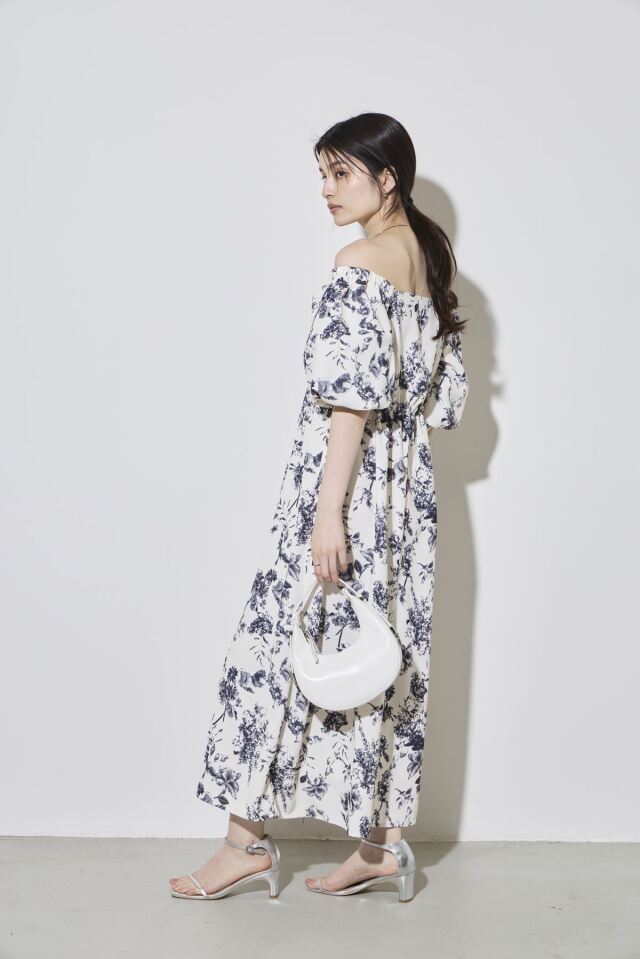 花柄スクエアバルーンワンピース