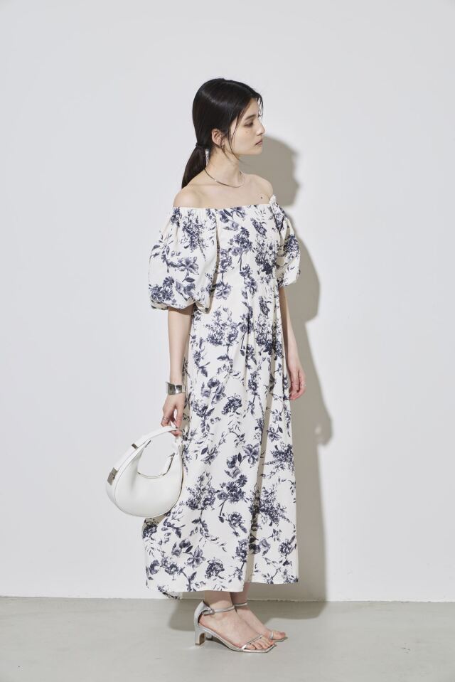 花柄スクエアバルーンワンピース