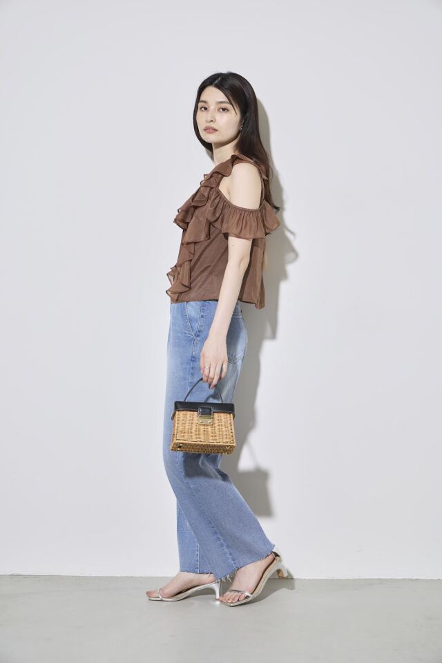 BOTTEA VENETA ノースリーブシャツ BOTTEGA VENETA ボッテガヴェネタ 24AW ロゴパッチ ノースリーブ