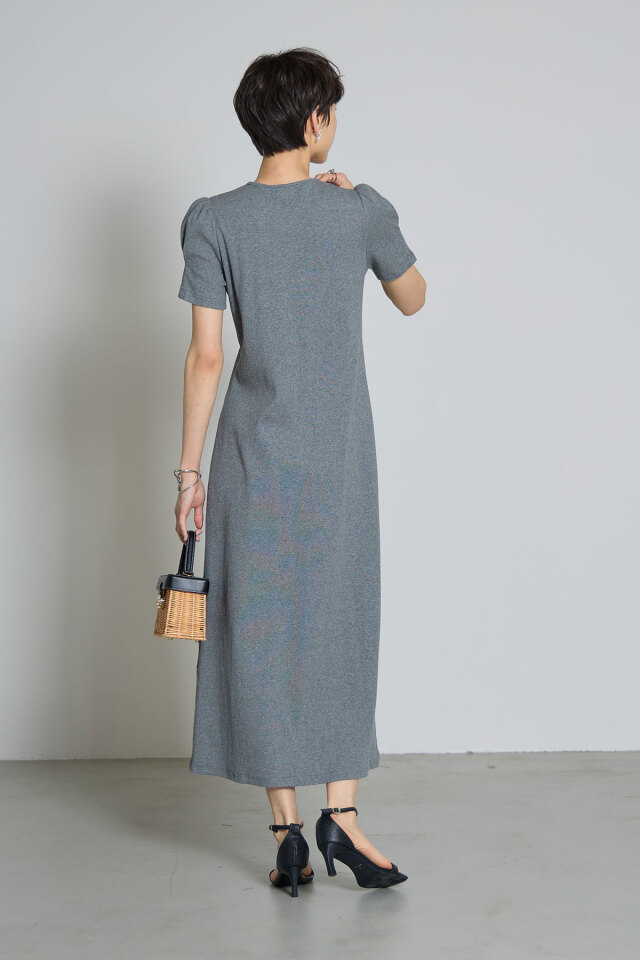 イモちゃんコラボ　デコルテオープン千鳥ワンピース ｲﾓちゃん×michellMacaron