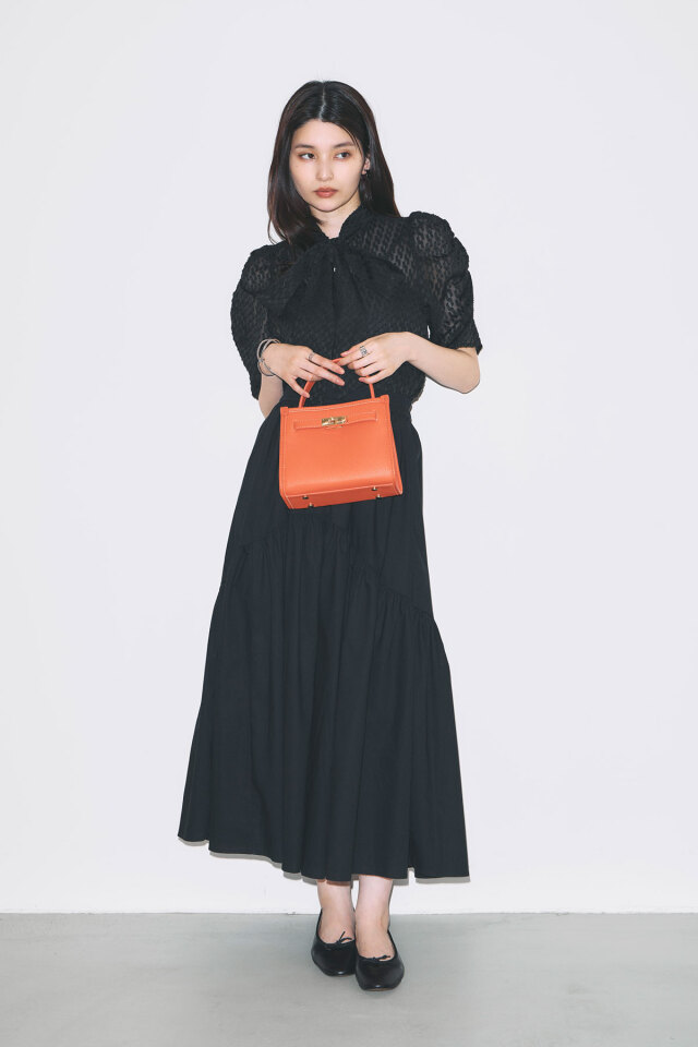 林田岬優さん着用】コットンリネンティアードスカート