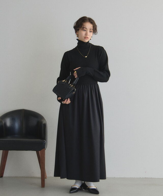 オフィシャルサイト限定】ハイネックニットドッキングワンピース