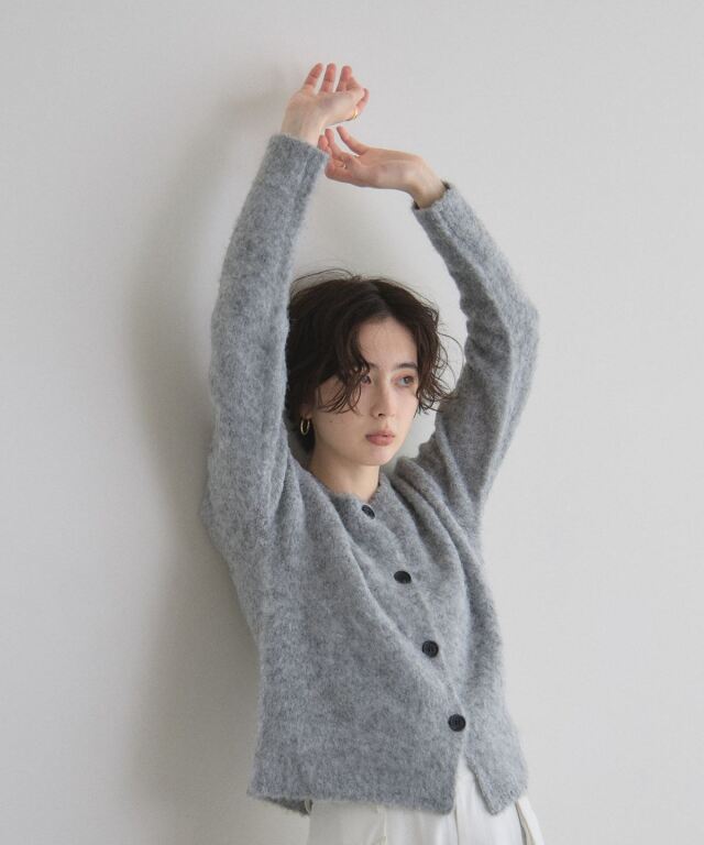 オフィシャルサイト限定】ブークレ起毛カーディガン