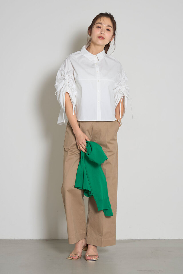 美香さん着用】袖シャーリングブラウス