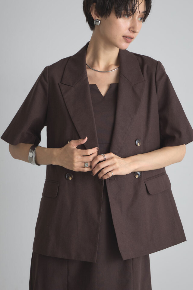 稲垣莉生さん着用】リネンハーフスリーブテーラードジャケット