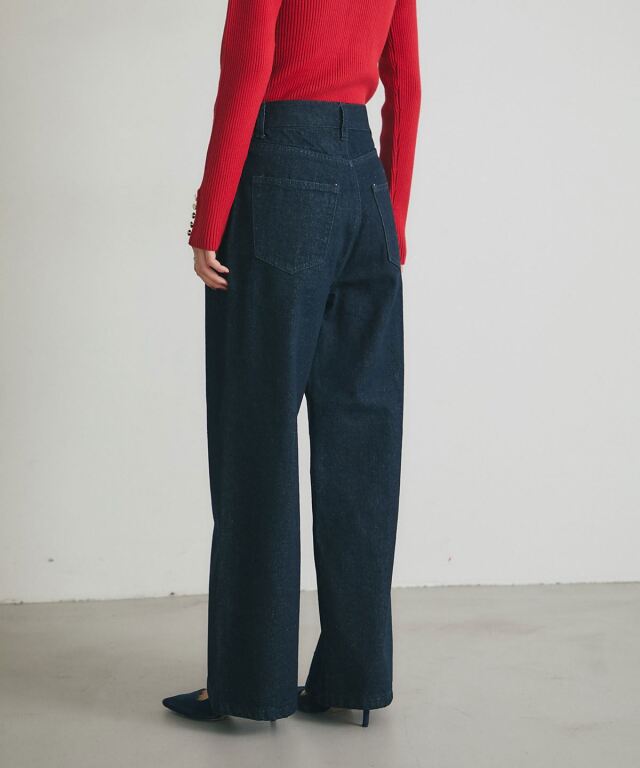 ウエスト金具付きデニムパンツ