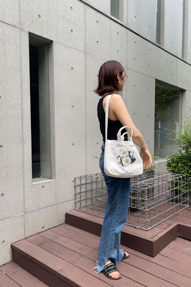 Aureliusページ p368-aurelius-planter-cast-