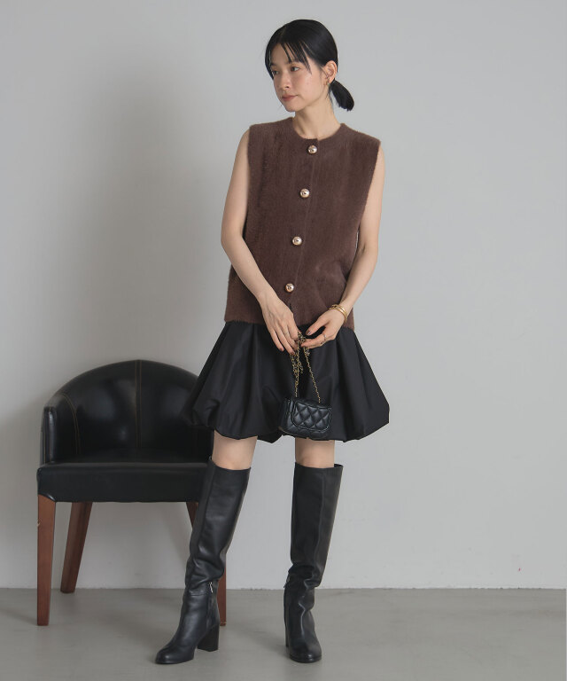 ゴールド釦フェザーニットベスト《うさぎニット》