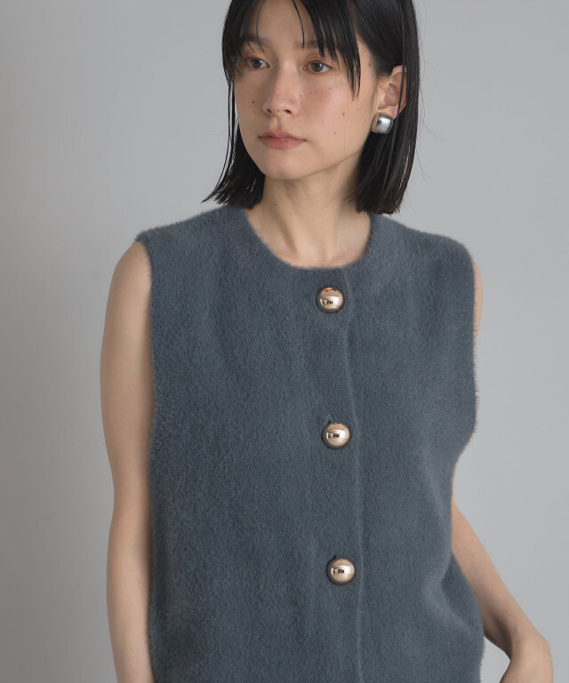 ゴールド釦フェザーニットベスト《うさぎニット》