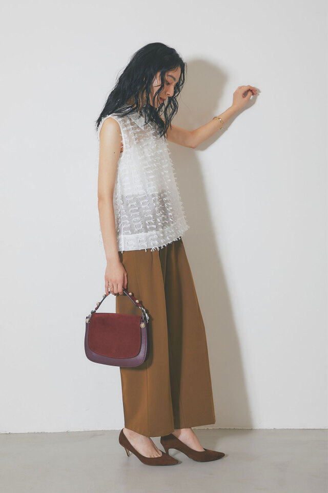 タックワイドパンツ